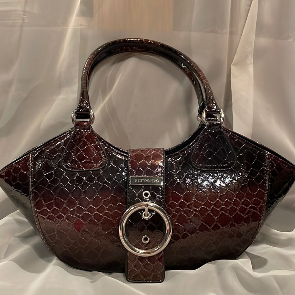Vittorio Shoulder Bag